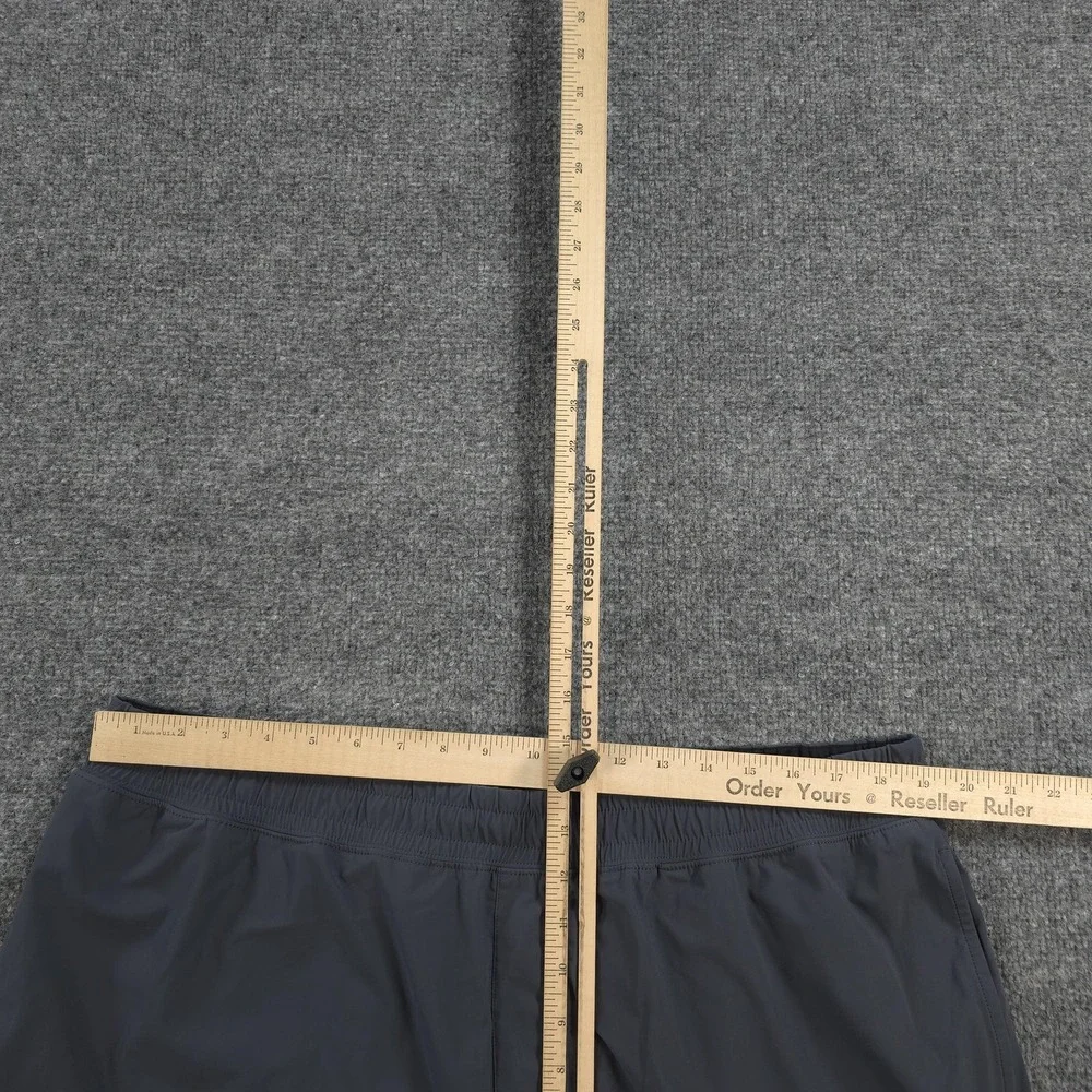 RHONE sale shorts